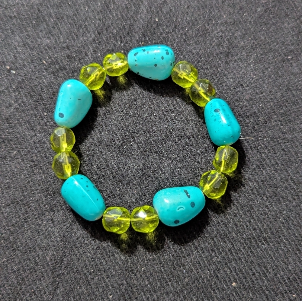 Turquoise Blue Color And Green Beaded Stretchy Elastic Statement Bracelet